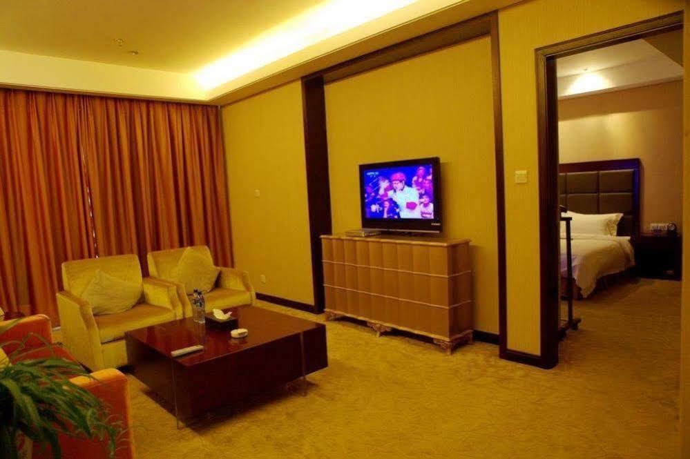 Phoenix Grand Hotel Fenghuang Eksteriør bilde